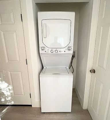 3rd image of 300 Patton St #1