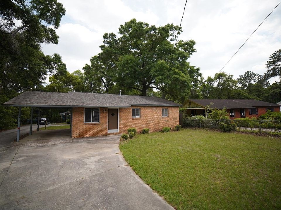 1st image of 1329 Blossom Cir