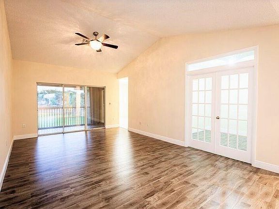 5th image of 16335 Malibu Dr #24