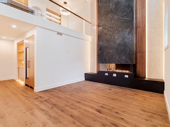 3rd image of 79 Park St APT 1