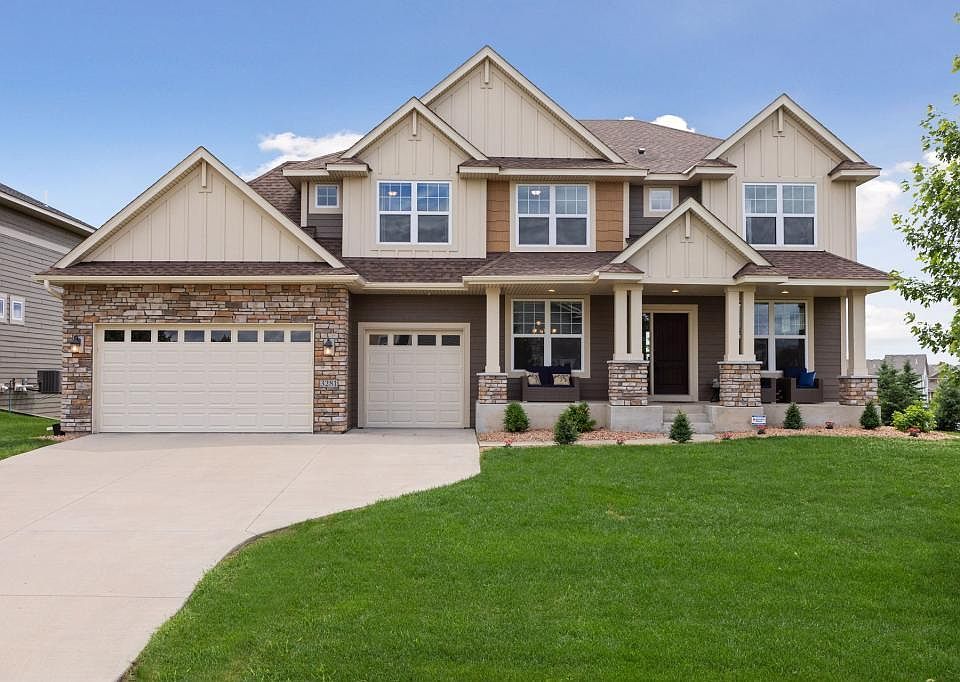 1st image of 3281 Arden Dr