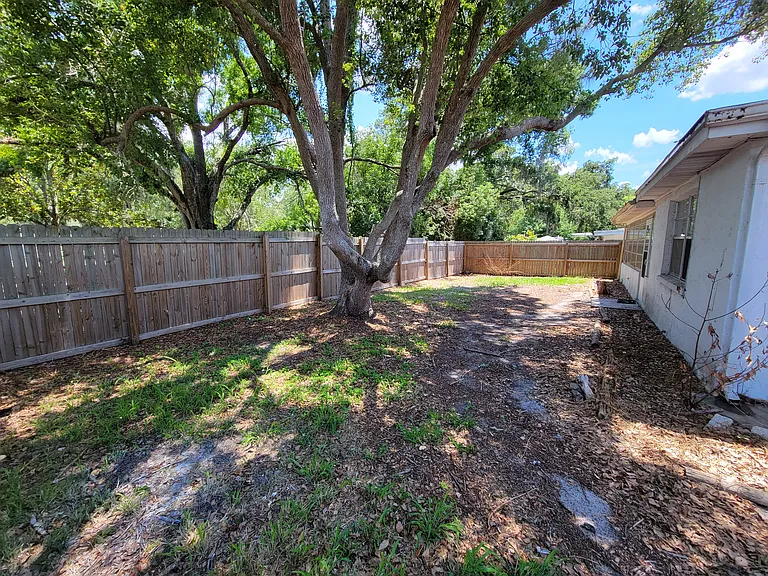 7229 Magnolia Valley Dr — Photo 10