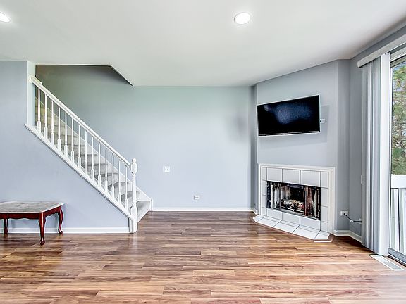 5th image of 446 Arboretum Dr