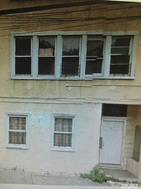 2nd image of 153 School St