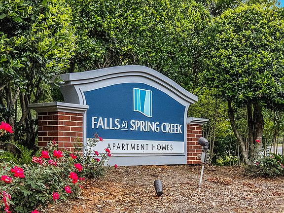 Entrance sign to Falls at Spring Creek apartments for rent in Macon, GA