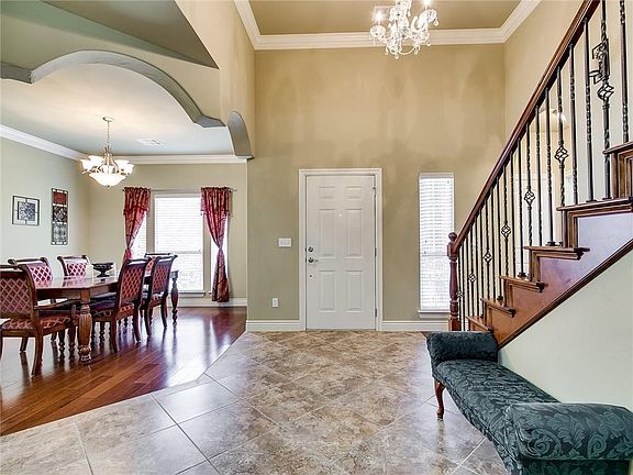 4th image of 16216 Royal Crest Ln
