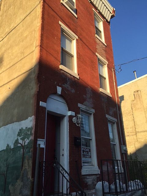 1st image of 1921 W Berks St