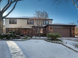 4214 Devonshire Ct, Northbrook, IL 60062