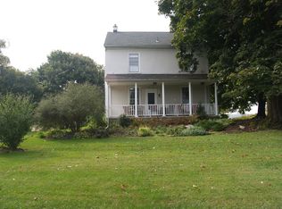 10637 Schantz Rd, Breinigsville, PA 18031