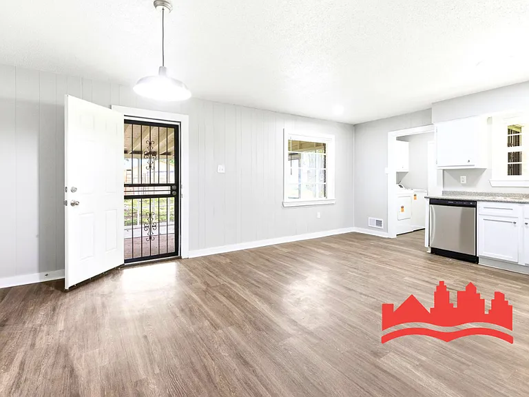 7002 Richard Wilson Dr — Photo 10