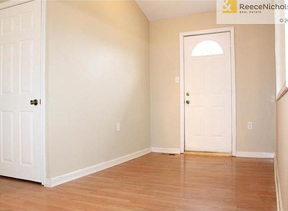4th image of 1046 S 46th Ter
