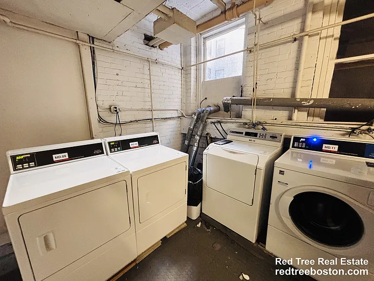 1156 Commonwealth Ave #38 — Photo 3