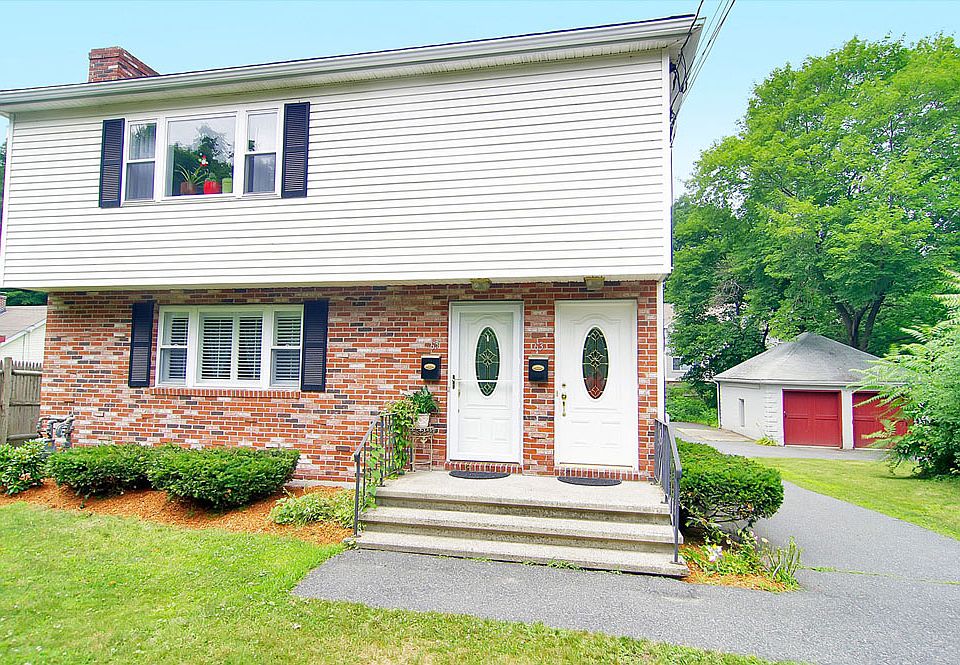 1st image of 65 Charles St #65