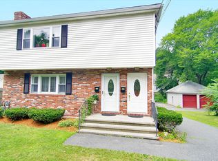 65 Charles St #65, Auburndale, MA 02466