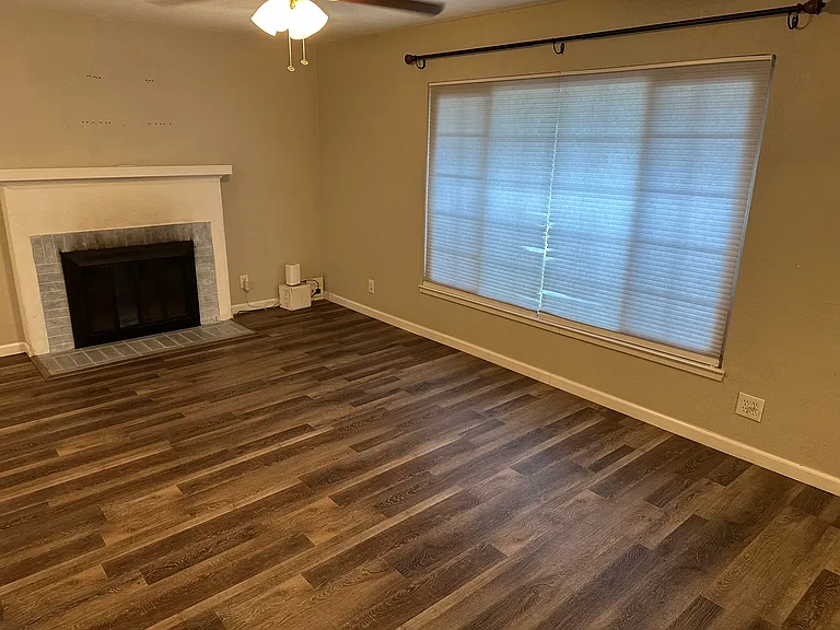 1314 W Weldon Ave #A — Photo 14
