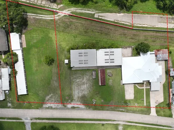 2250 River Rd, Berwick, LA 70342
