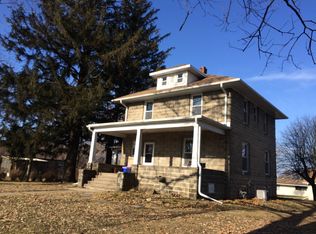 217 E Summit Ave, Stockton, IL 61085