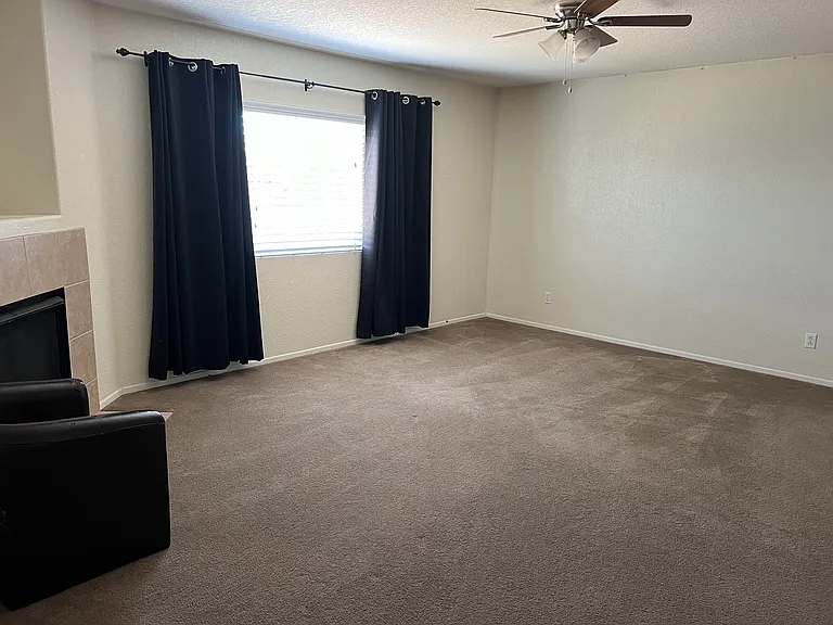 3627 E Avenue H10 — Photo 6