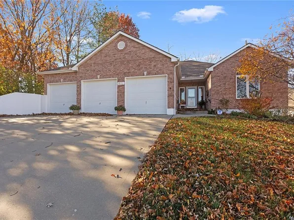 14327 E 96th St, Kansas City, MO 64138