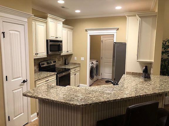 5th image of 8412 Kennerly Ct