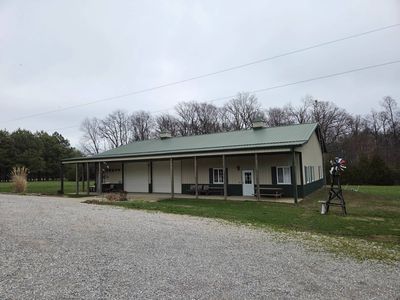 3881 E Tank Farm Ln, Olney, IL, 62450