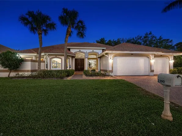 2390 Turnberry CT, NAPLES, FL 34109