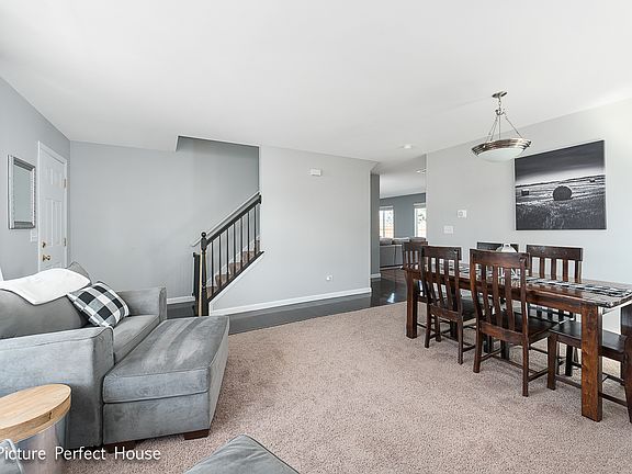 5th image of 25226 W Government Ln