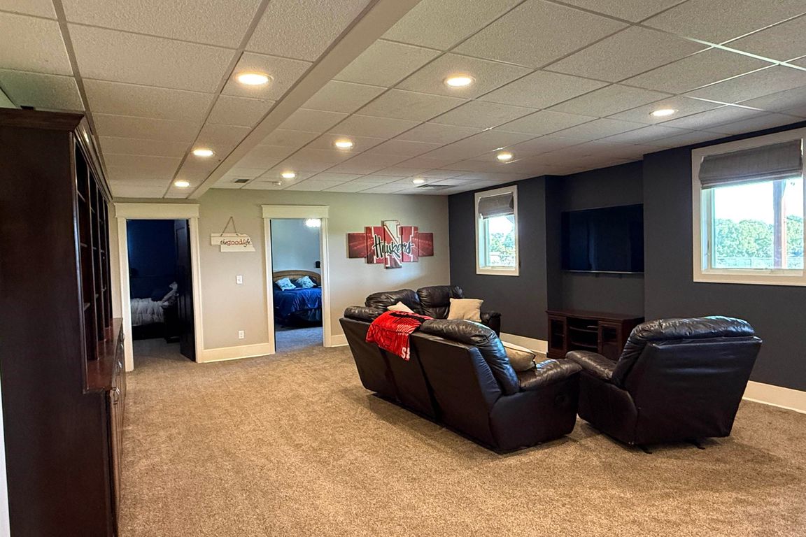 next background image