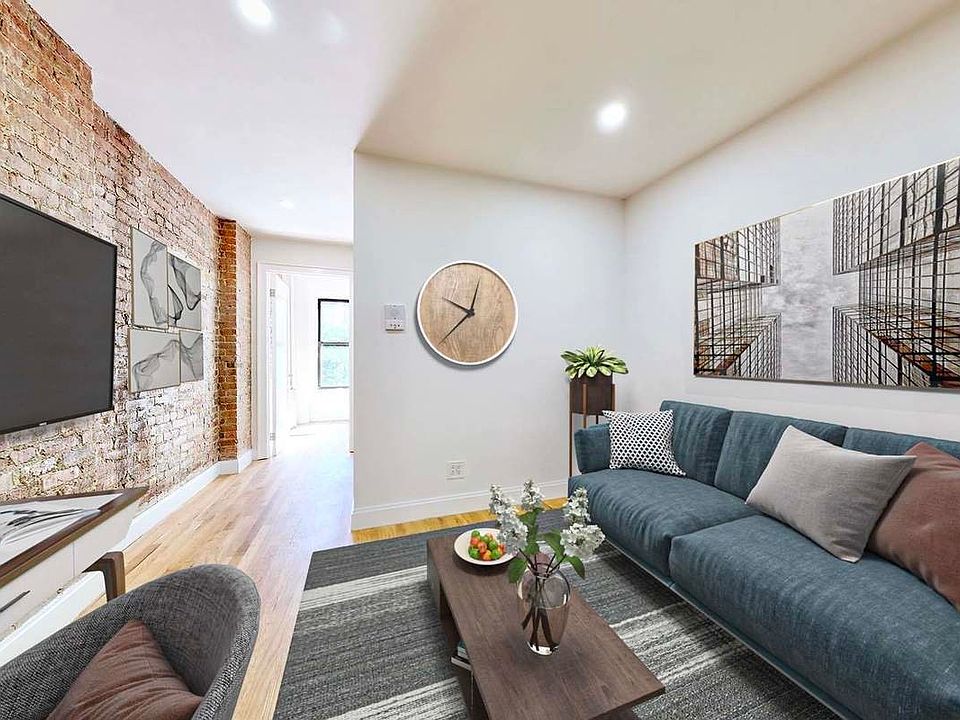 1st image of 407 W 50th St #10