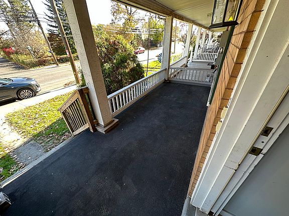 2nd image of 160 S Main St #2