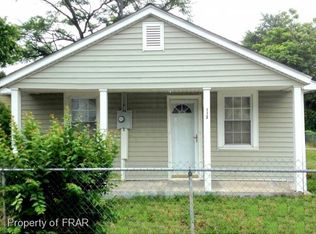 113 S 6th St, Spring Lake, NC 28390