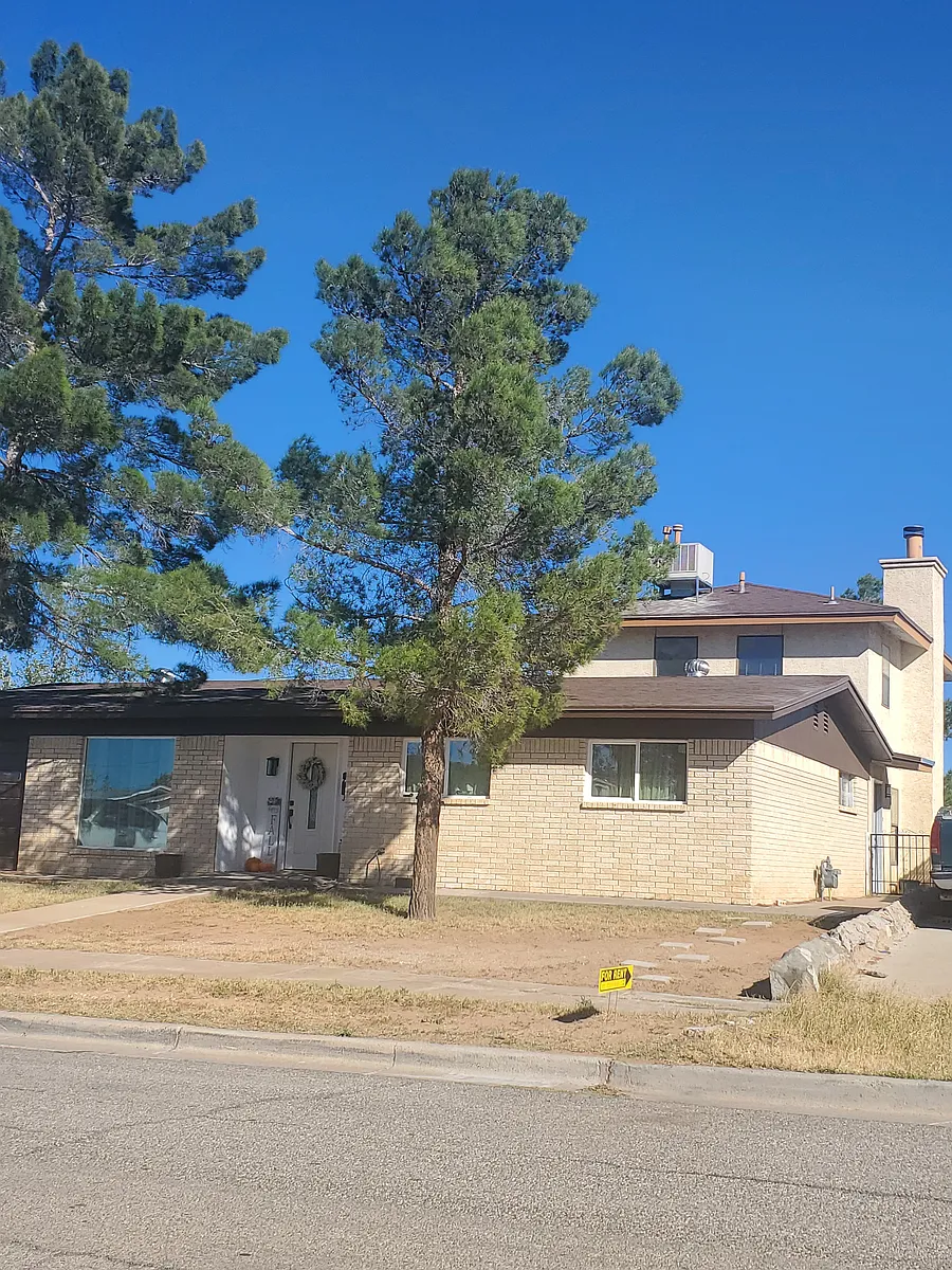 Building Photo - 10737 Pescador Dr #B