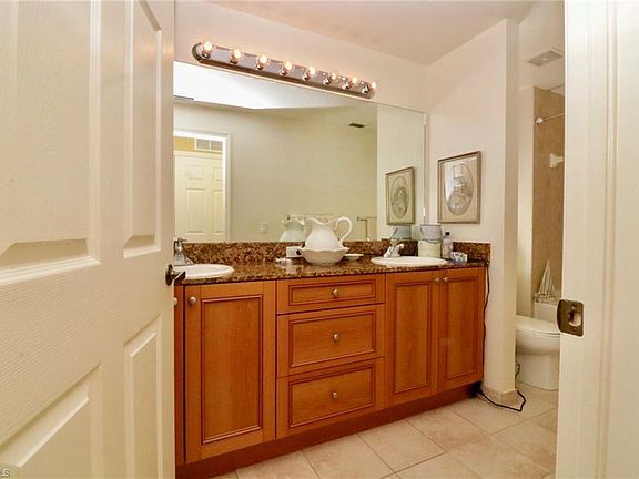 5th image of 10110 Villagio Palms Way Unit 108