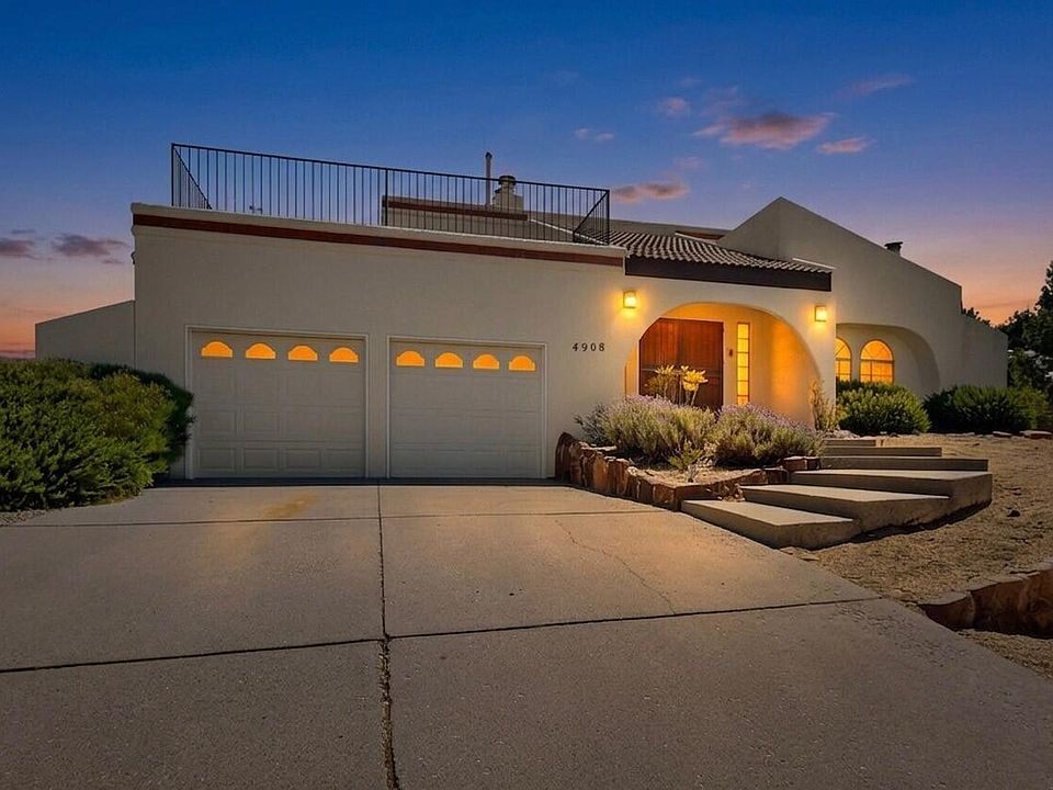1st image of 4908 Calle De Luna NE