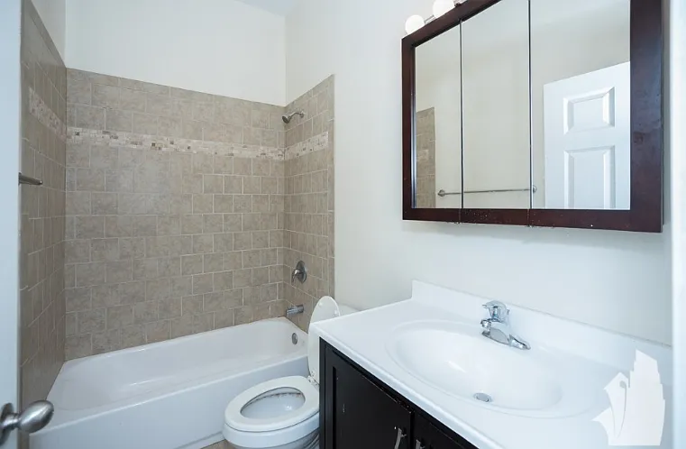 3358 N Sheffield Ave #3356-1 — Photo 15