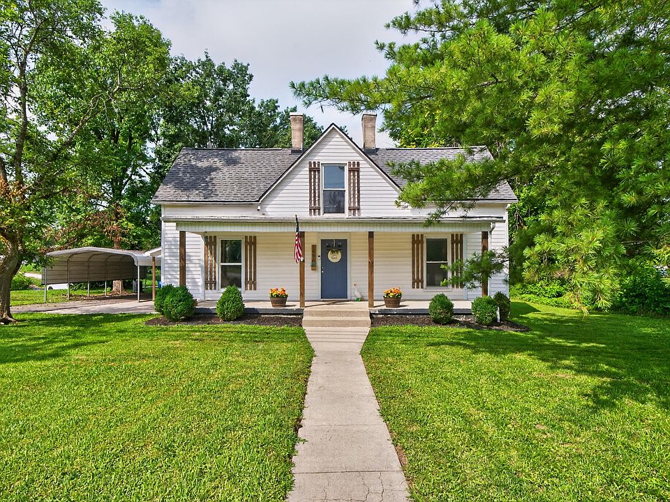 1st image of 1466 Harrodsburg Rd