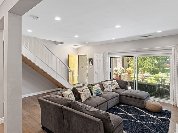 4th image of 5220 W 190th St