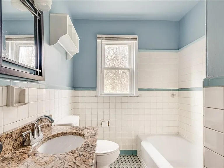 1287 Eastland Rd — Photo 27