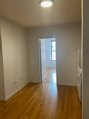 Rented by Compass | media 12