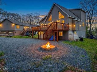 1013 Ski Bluff Ter, Lake Ariel, PA 18436