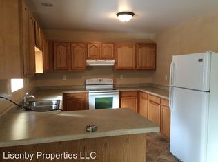 120 E 6th St APT 4, Neillsville, WI 54456