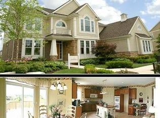 5687 Strawberry Cir, Commerce Township, MI