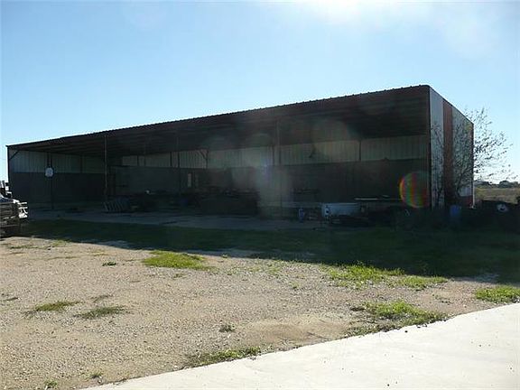 5th image of 590 County Road 213