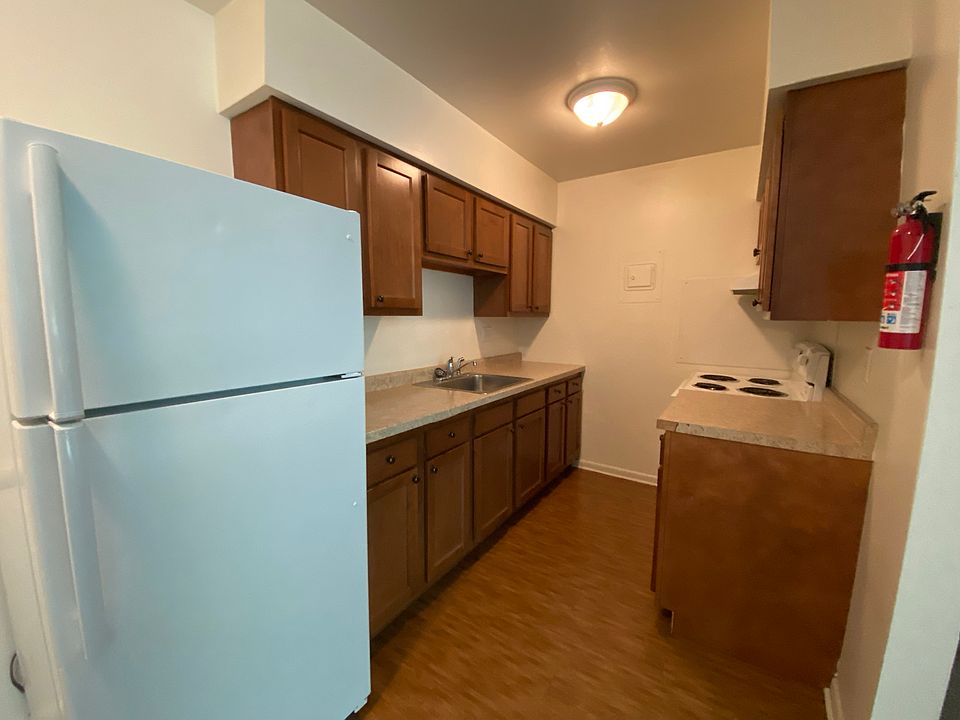 1st image of 3301 W Michigan Ave #401