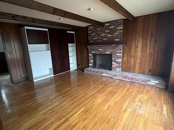 4th image of 26 Rustic Terrace