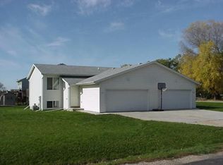 7821 Clinton Rd, Morrisonville, WI 53571