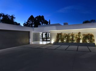 16032 Valley Vista Blvd, Encino, CA 91436