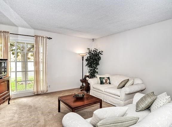 Lots of natural light