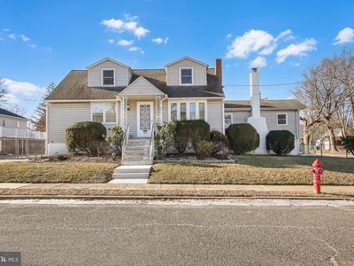 102 S Poplar Ave, Maple Shade, NJ, 08052
