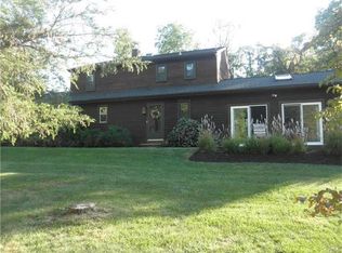 3240 Gallows Hill Rd, Riegelsville, PA 18077